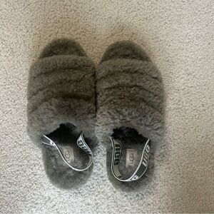UGG Fluffy Slippers